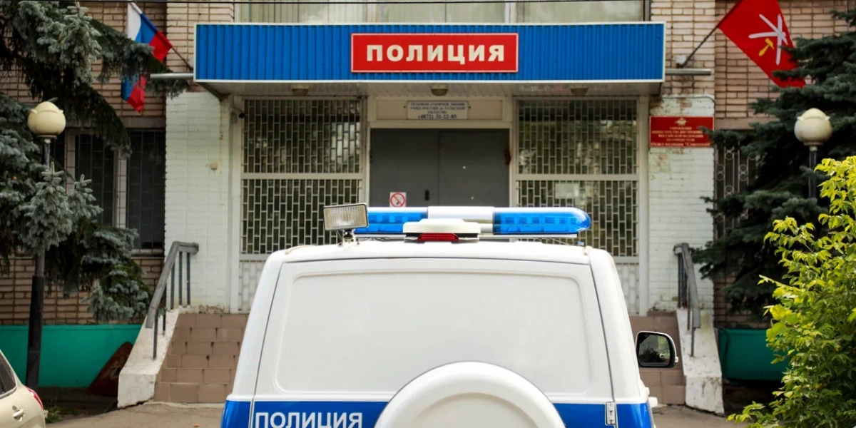 Псковичу назначили наказание за призывы к насилию в отношении органов власти редакции