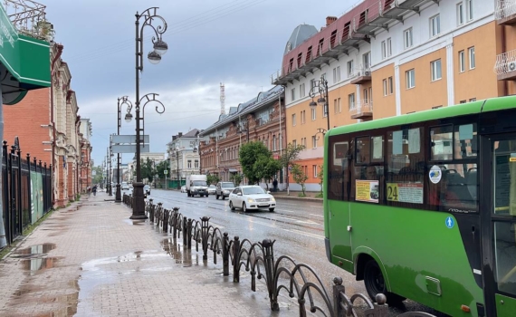 Эксперт назвал причины дисбаланса в доходах населения Челябинской и Свердловской областей
