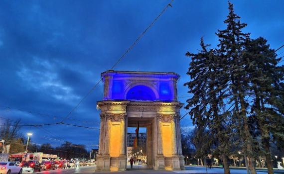 Молдавская государственность сжимается и исчезает, заявил эксперт